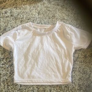 3/$15 Classic White Kids T-Shirt cropped size 10